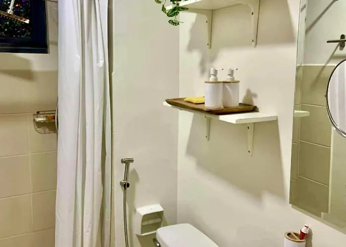 Relaxing 2br With Free Parking - Bay & Views Apartamento